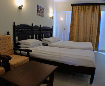 Hotel Al Mashrabiya 3*